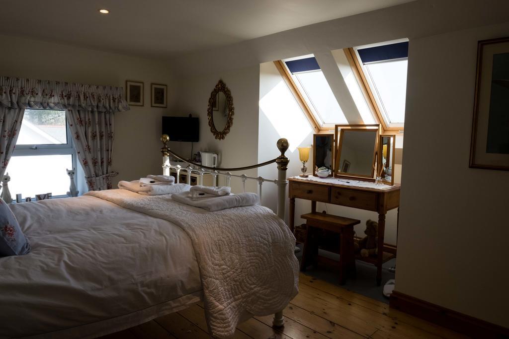 Melorne Farm Bed & Breakfast Camelford Ruang foto