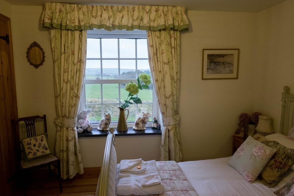 Melorne Farm Bed & Breakfast Camelford Bagian luar foto